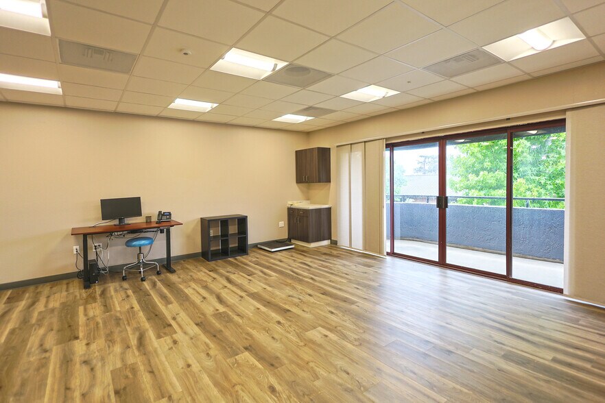 More Photos Of 979 San Pablo Ave, Albany Storefront Retail Office For Lease