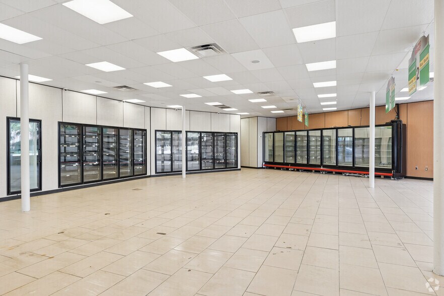 More Photos Of 1901 Michigan Ave NE, Washington Unknown For Lease