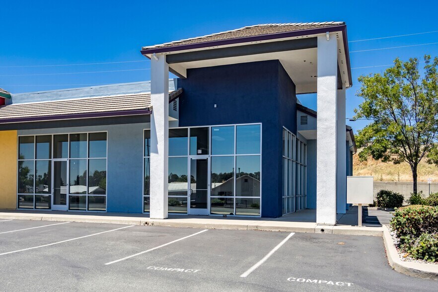 More Photos Of 12275 Martell Rd, Jackson General Retail For Sale
