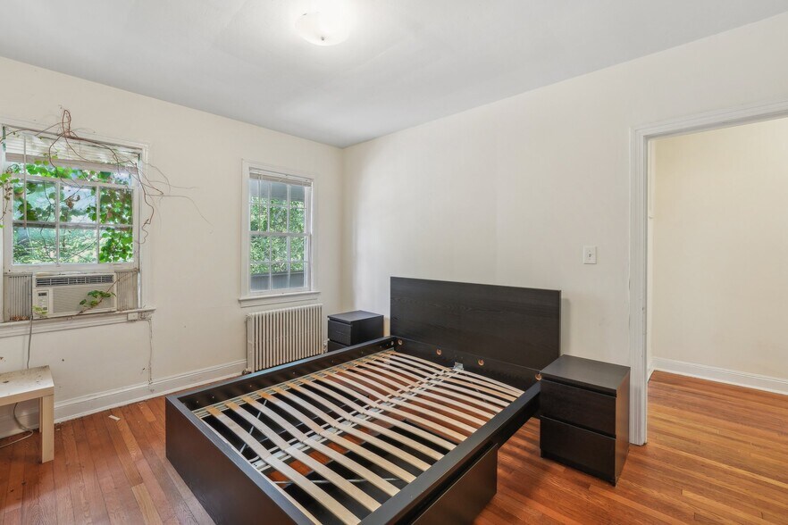 More Photos Of 3925 W St Nw, Washington Multifamily For Sale