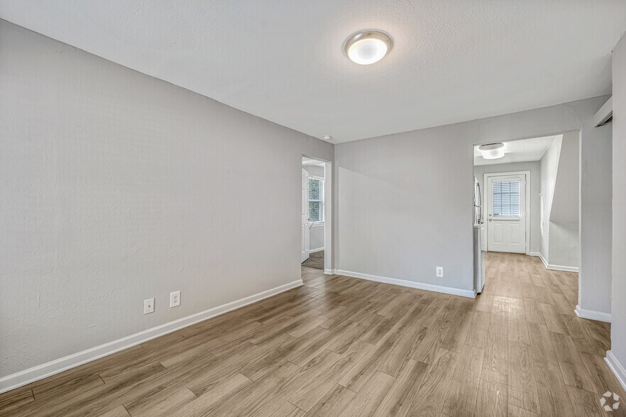 More Photos Of 2265 Perry Blvd NW, Atlanta Apartments For Sale