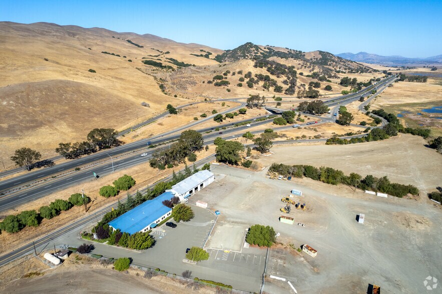 More Photos Of 1800 Goodyear Rd, Benicia Land For Lease