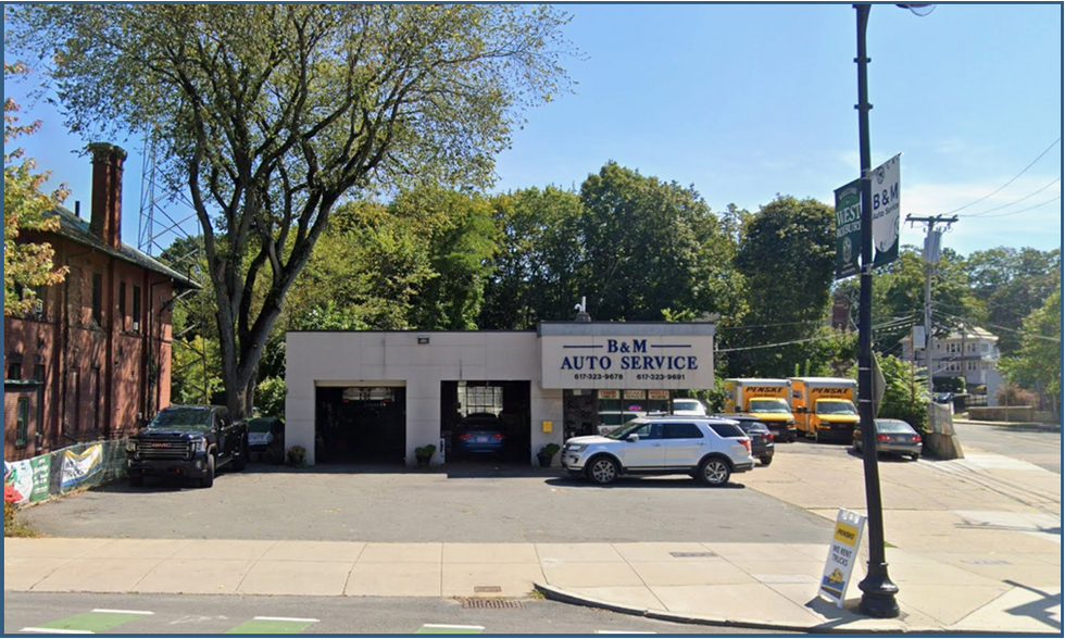 Primary Photo Of 1942 Centre St, West Roxbury Auto Repair For Lease