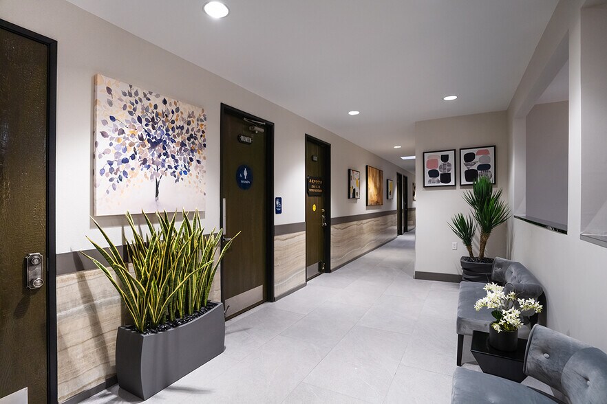 More Photos Of 328 S Atlantic Blvd, Monterey Park Office For Lease