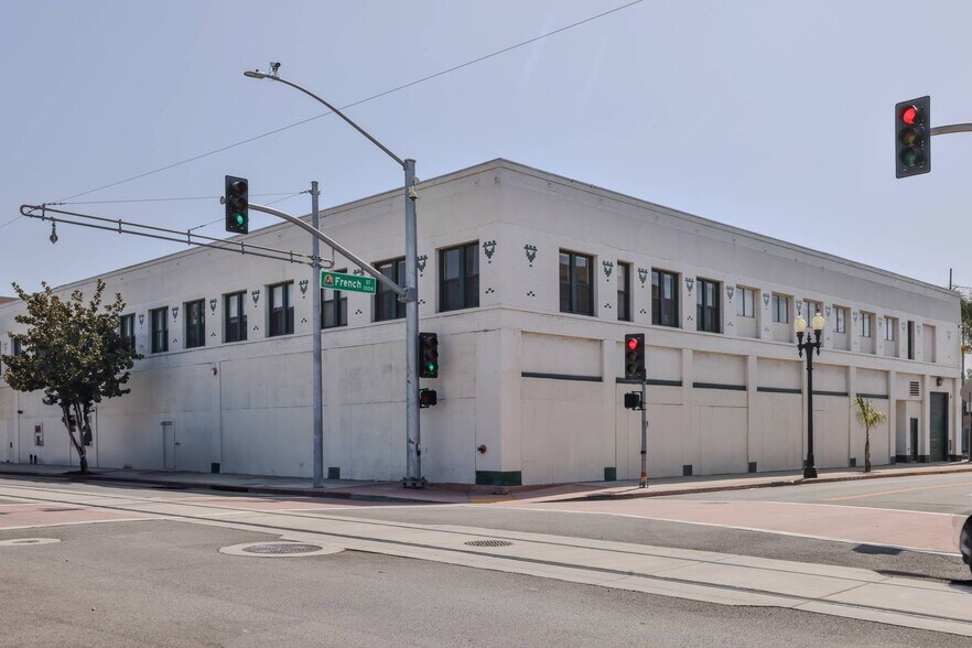 Primary Photo Of 400 E 4th St, Santa Ana Storefront Retail Office For Sale