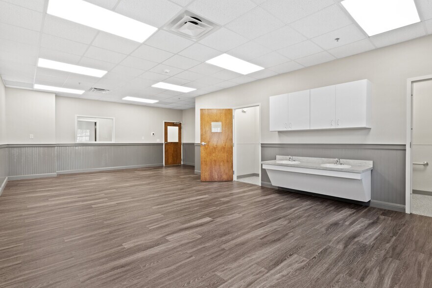More Photos Of 1450 Higbee Mill Rd, Lexington Schools For Sale