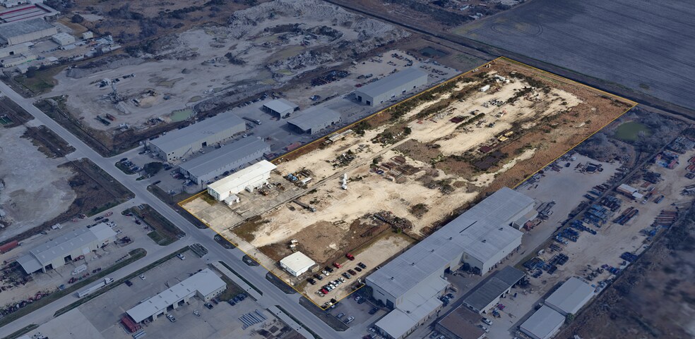 More Photos Of 334 Flato Rd, Corpus Christi Warehouse For Sale