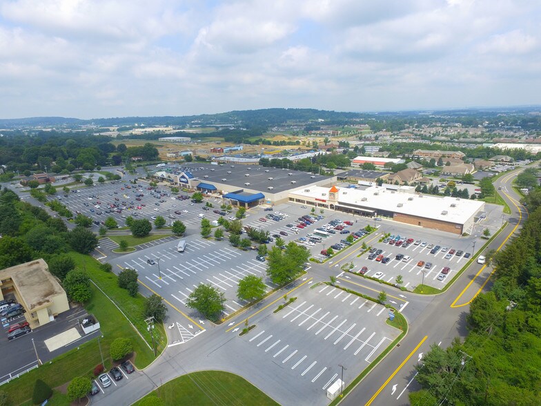 More Photos Of 25 Rohrerstown Rd, Lancaster Land For Lease