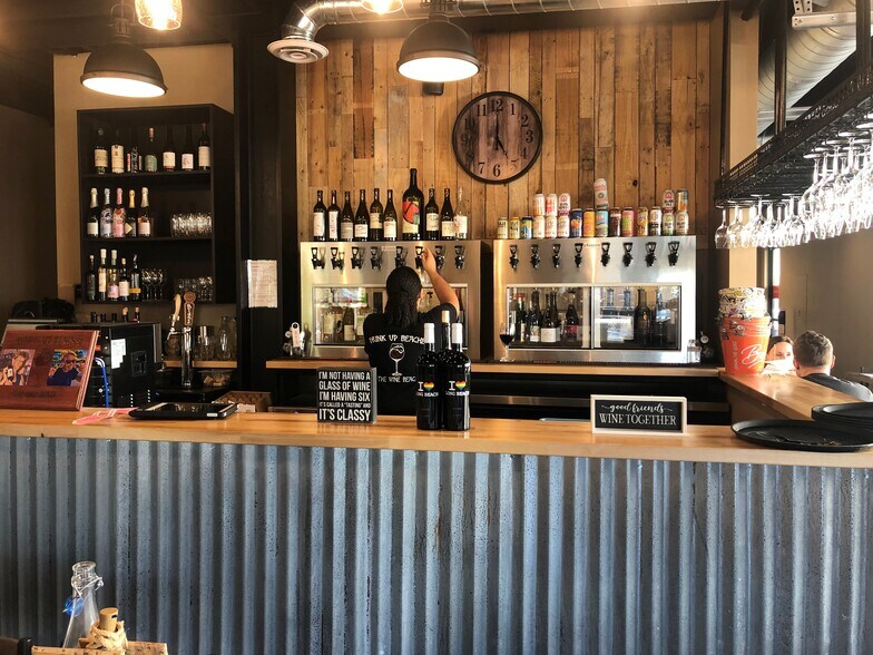 More Photos Of 5351 E 2nd St, Long Beach General Retail For Lease