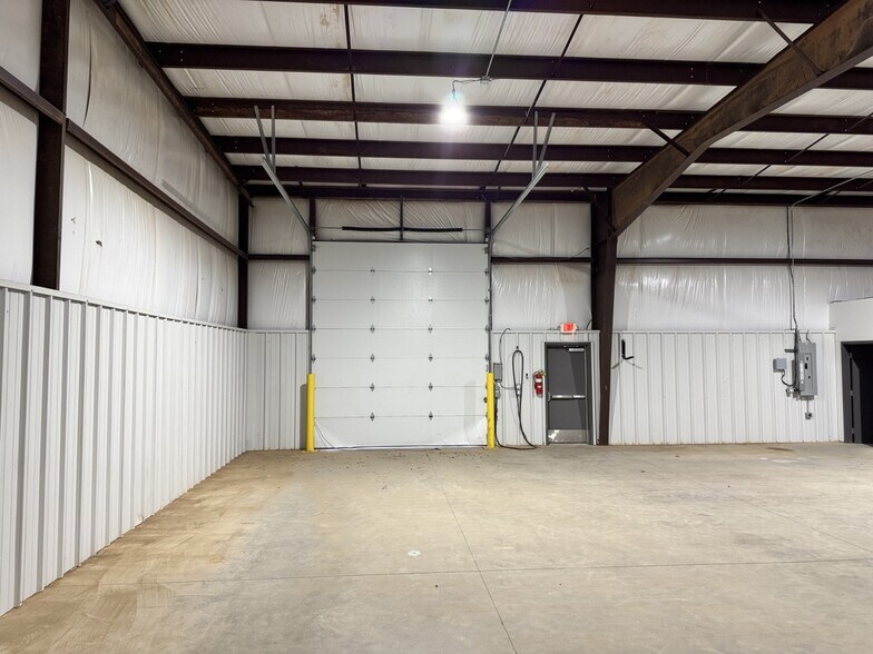 More Photos Of 1917 SE 29th St, Oklahoma City Unknown For Lease