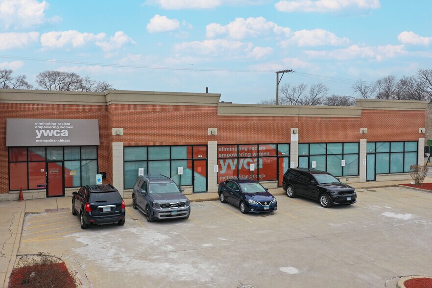 More Photos Of 6600 S Cottage Grove Ave, Chicago Storefront For Sale