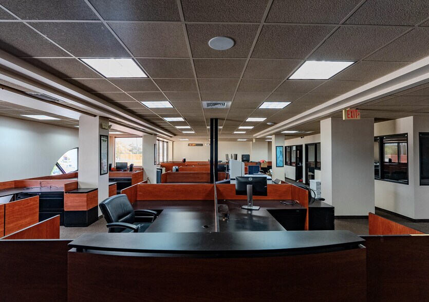 More Photos Of 152 Ne 167th St, Miami Medical For Lease
