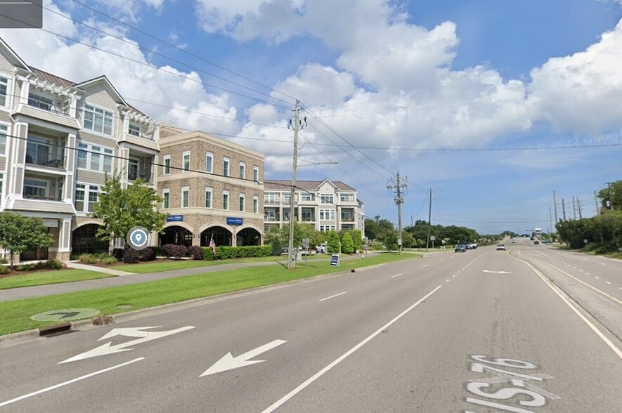 More Photos Of 7205-7215 Wrightsville Ave, Wilmington Apartments For Lease