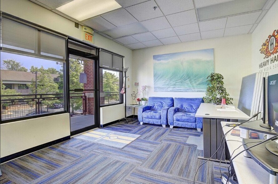 More Photos Of 65 Old Solomons Island Rd, Annapolis Office For Lease