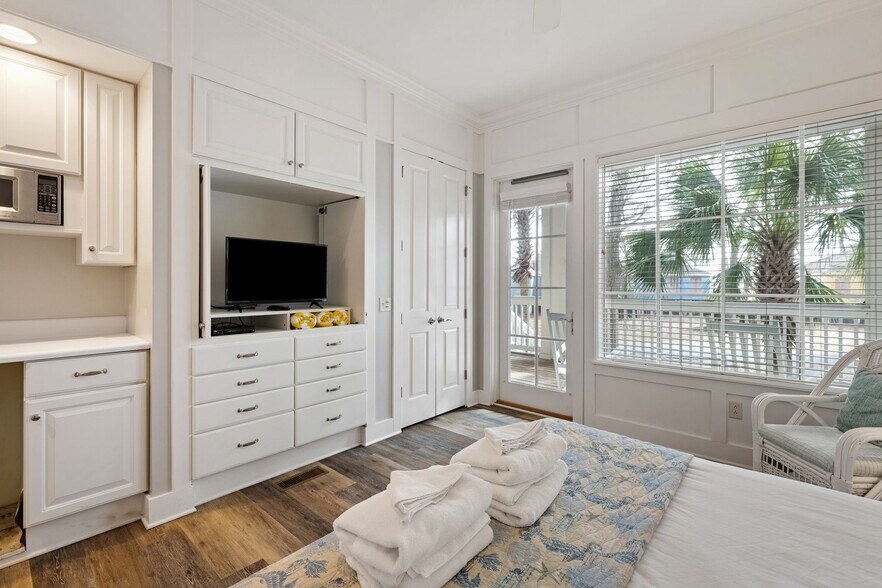 More Photos Of 101 Avenue of Oaks, Daufuskie Island Apartments For Sale