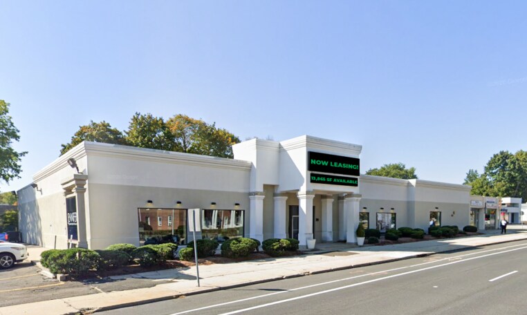 More Photos Of 2490 Summer St, Stamford Freestanding For Lease