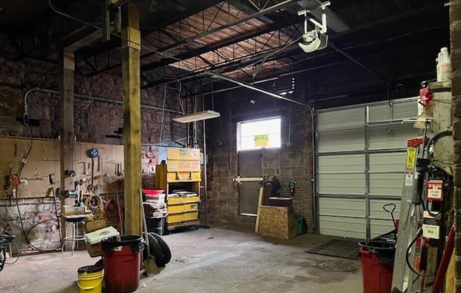 More Photos Of 300 6th St, Calumet Storefront Retail Residential For Sale