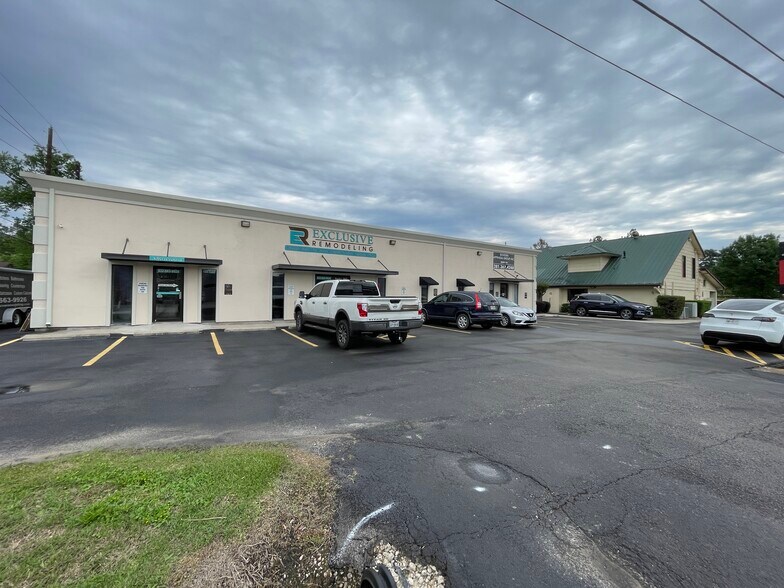 Primary Photo Of 26103 Interstate 45, Spring Medical For Lease