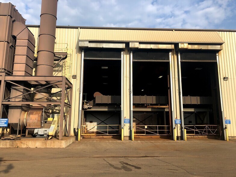 More Photos Of 520 N 8th St, Lake City Warehouse For Lease