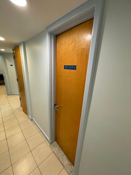 More Photos Of 14449 70th Ave, Flushing Healthcare For Lease