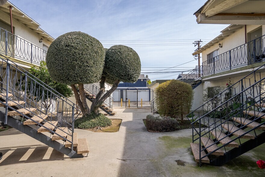 More Photos Of 3106 N Garey Ave, Pomona Apartments For Sale