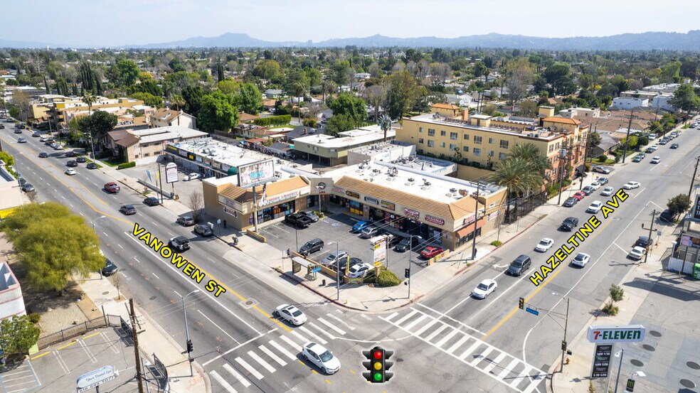 More Photos Of 14054-14072 Vanowen St, Van Nuys Storefront For Lease