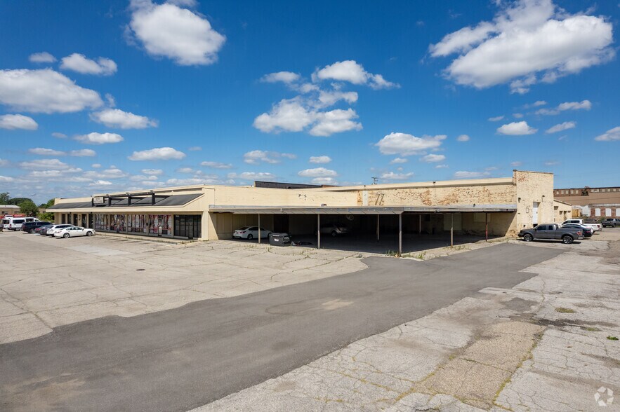 More Photos Of 244 Olive St, South Bend Light Manufacturing For Lease