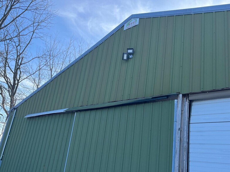 More Photos Of 832 Trexlertown Rd, Breinigsville Warehouse For Sale