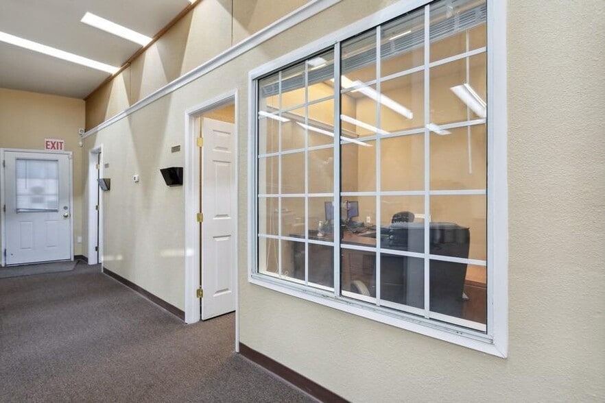 More Photos Of 4261 Sunset Ln, Shingle Springs Office For Lease