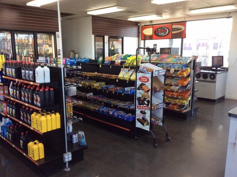 More Photos Of 2760 N Roberts Ave, Lumberton Convenience Store For Sale