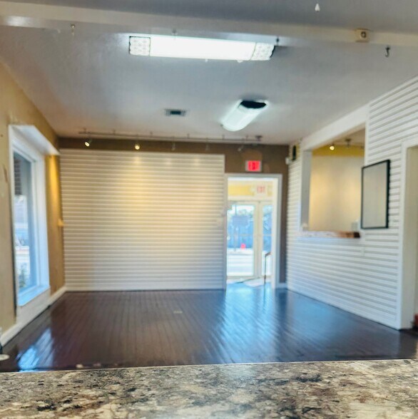 More Photos Of 1201 W Fairbanks Ave, Orlando Freestanding For Lease