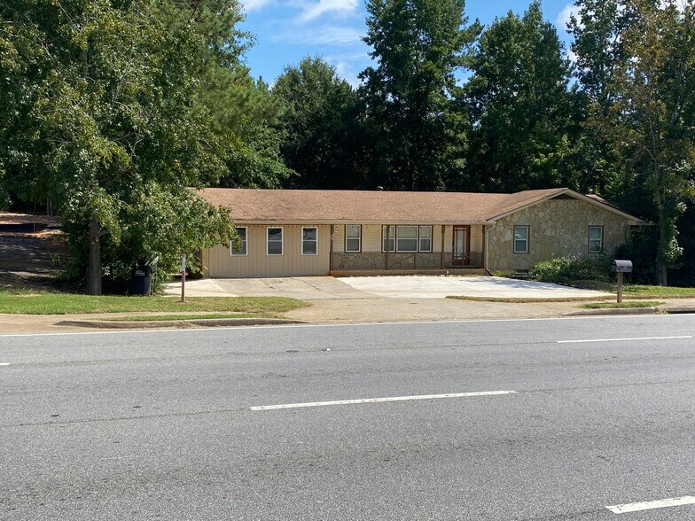 Primary Photo Of 4618 Woodstock Rd, Roswell Office Residential For Sale