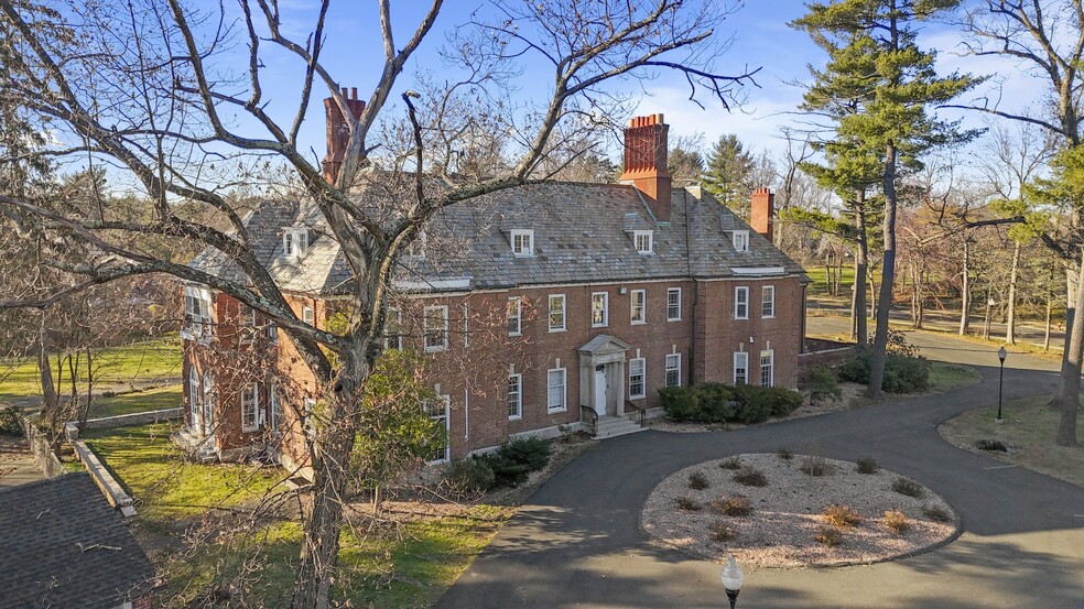 Primary Photo Of 1265 Asylum Ave, Hartford Lodge Meeting Hall For Lease