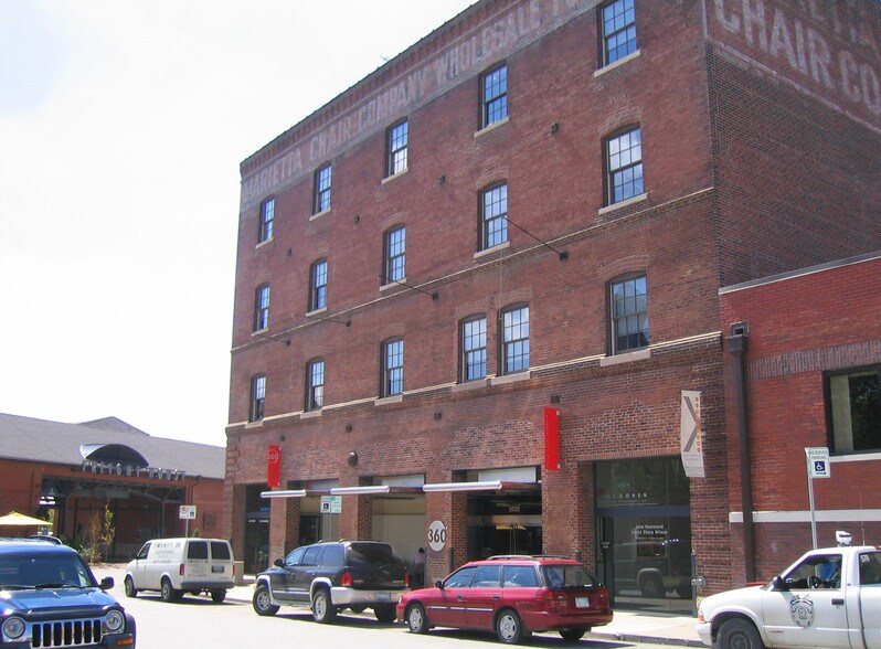 More Photos Of 2020 Baltimore Ave, Kansas City Office For Lease