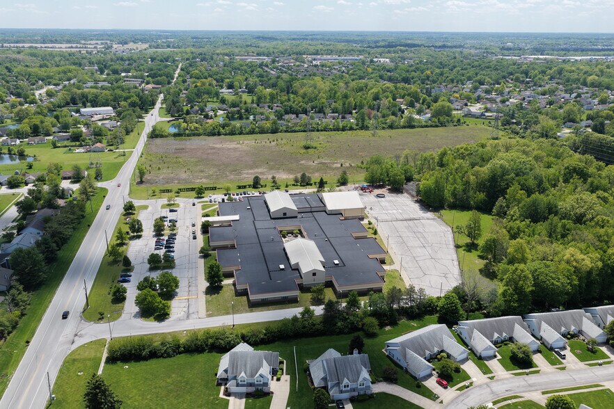 More Photos Of 1100 N Cumberland Rd, Indianapolis Land For Sale