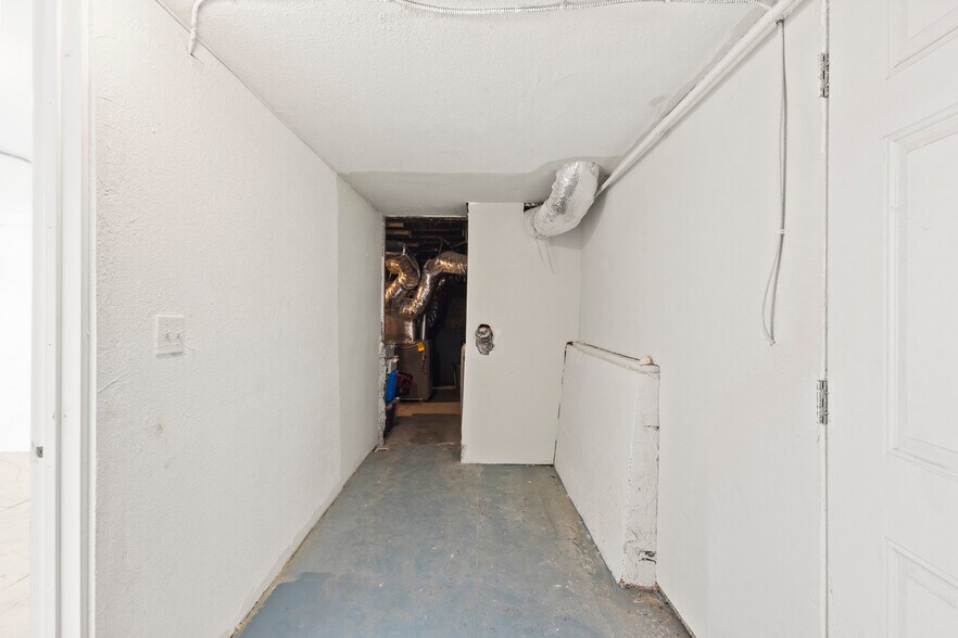 More Photos Of 3109 Sacramento St, Berkeley Storefront Retail Residential For Sale