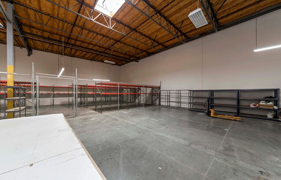 More Photos Of 1452 E Valencia Dr, Fullerton Warehouse For Sale
