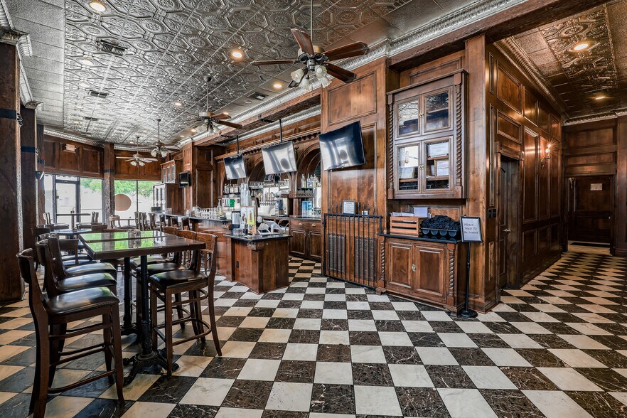 More Photos Of 119 N Main St, Jacksboro Hospitality For Sale