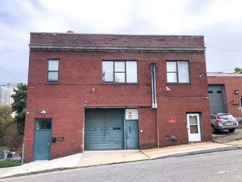 Primary Photo Of 7 Intervale St, White Plains Flex For Lease