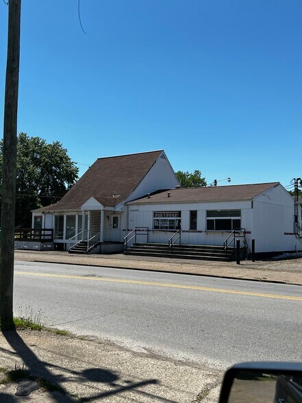 More Photos Of 2301 Dudley Ave, Parkersburg Storefront Retail Office For Sale