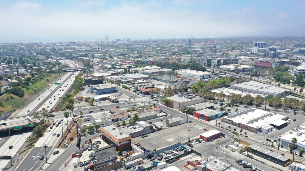 More Photos Of 2319 Michigan Ave, Santa Monica Auto Repair For Sale
