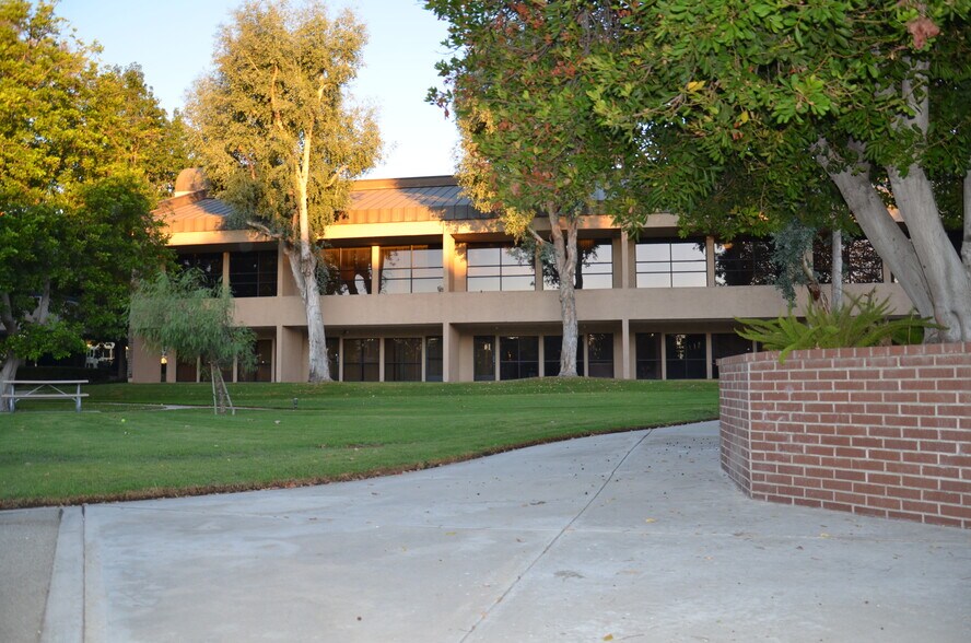 More Photos Of 8291 Utica Ave, Rancho Cucamonga Office For Lease