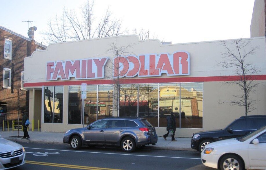 More Photos Of 6138-6140 Ridge Ave, Philadelphia Freestanding For Lease