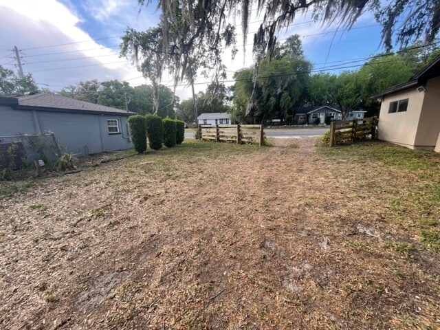 More Photos Of 1707 South St, Leesburg Daycare Center For Sale