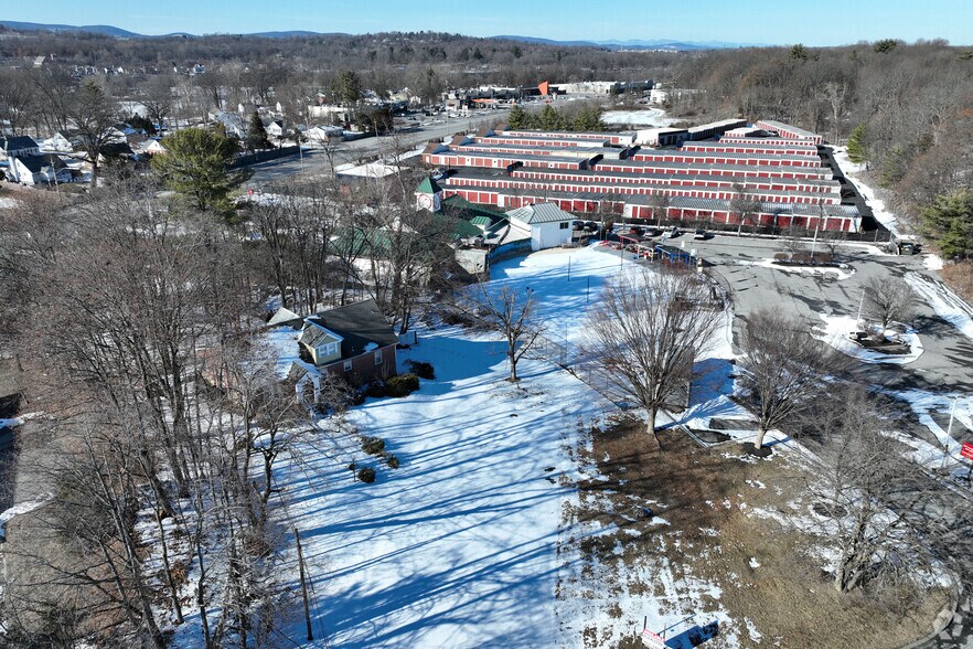 More Photos Of 11 New Hackensack Rd, Wappingers Falls Freestanding For Sale