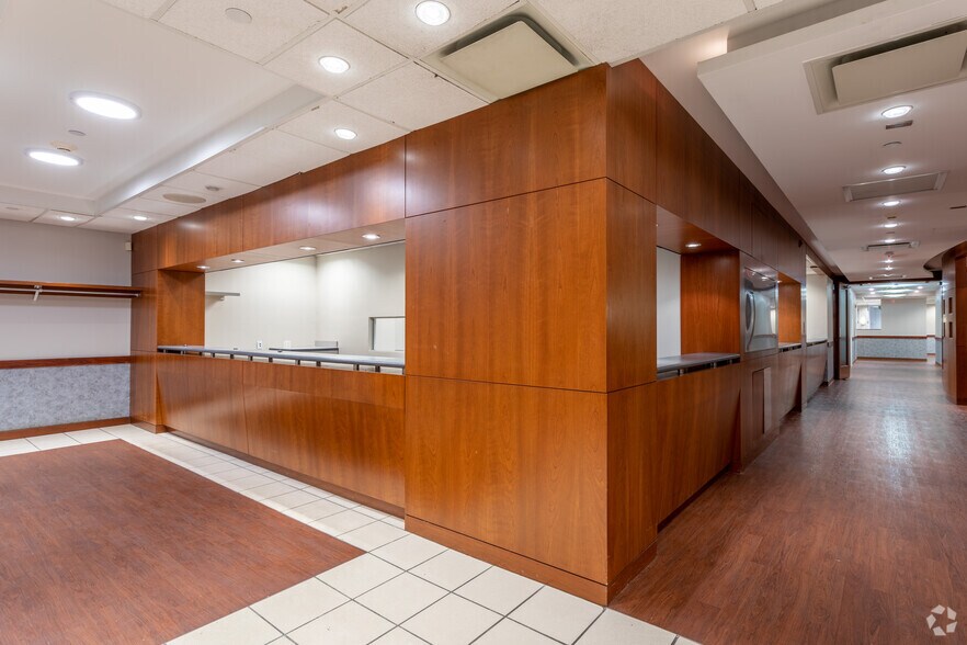 More Photos Of 75 S Broadway, White Plains Coworking Space