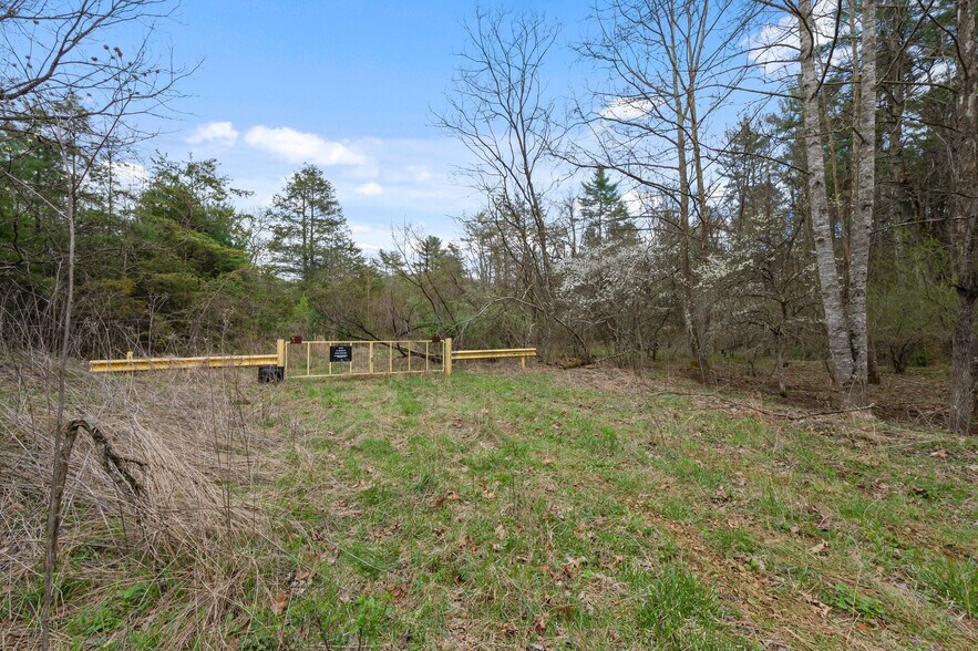 More Photos Of TBD Cole Mountain Road, Hiwassee Land For Sale