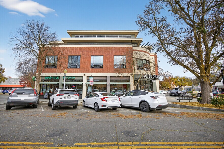More Photos Of 801-803 2nd St, Davis Office For Lease