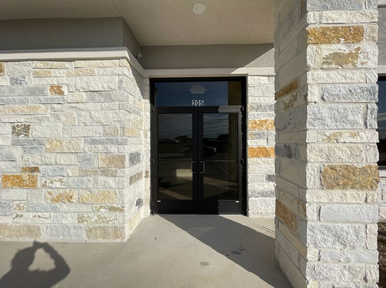 More Photos Of 25145 Star Lane, Katy Medical For Lease