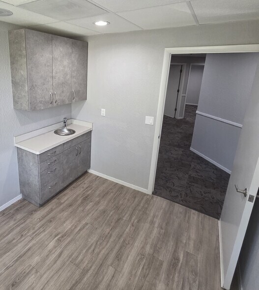 More Photos Of 2039 Forest Ave, San Jose Medical For Lease